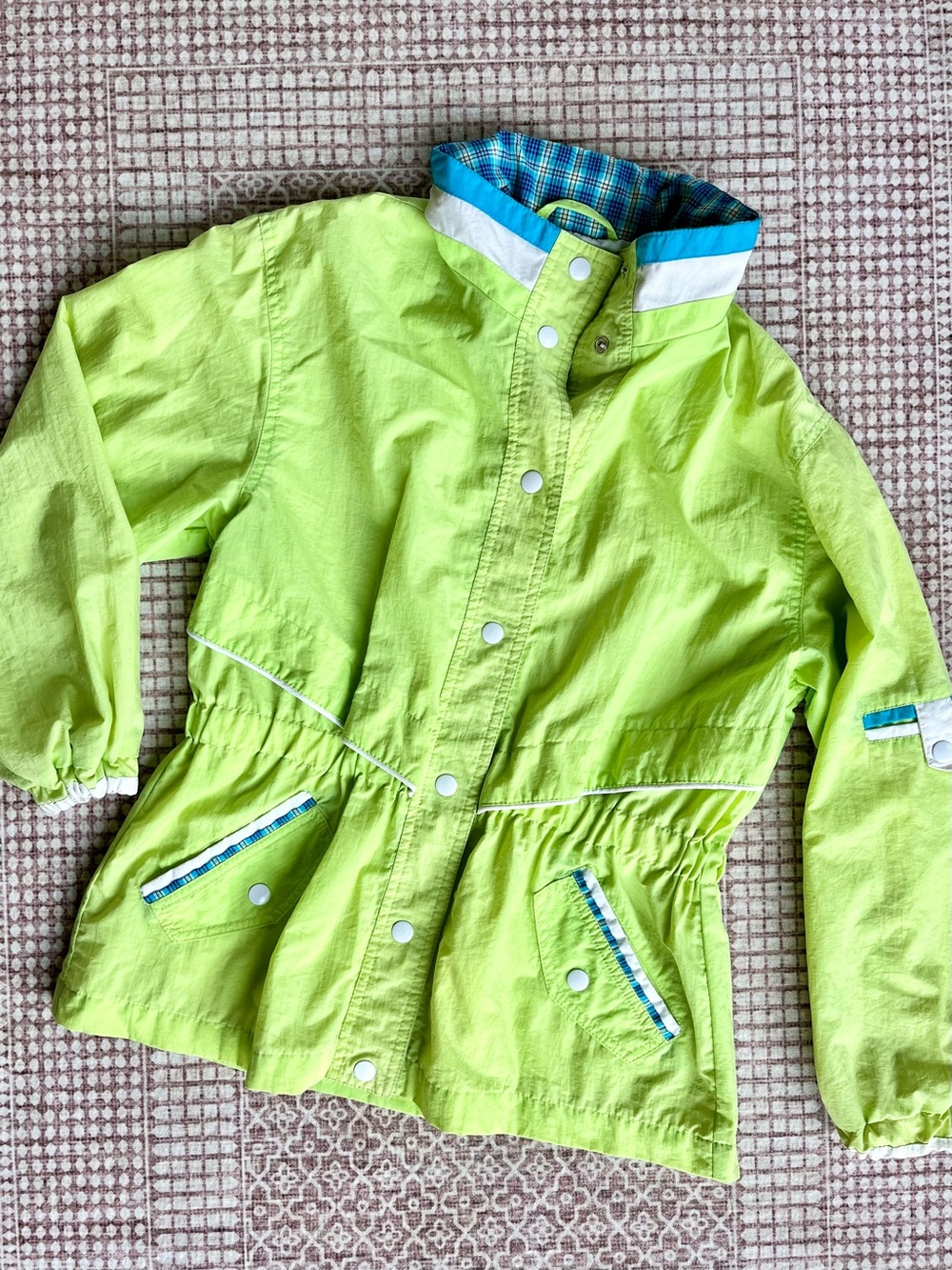 Vintage 90s Rain Jacket Neon Yellow Snap Buttons Pockets Nylon Girls XL